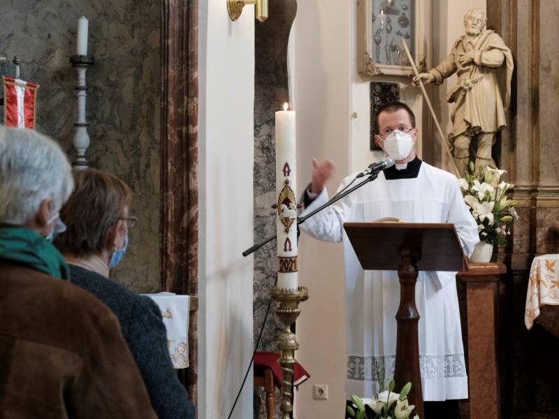 Engesztelő imanap (2).JPG